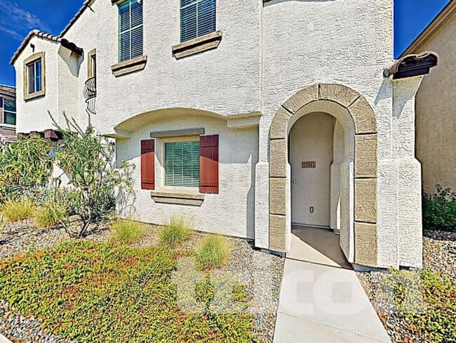 property at 12541 W Hummingbird Terrace