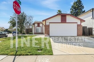 9074 Concerto Ct in Elk Grove, CA - Building Photo - Building Photo