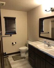 812 Daisy Ln in Eau Claire, WI - Building Photo - Building Photo