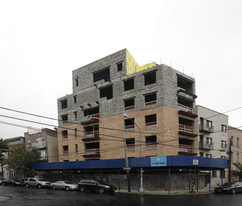 67 Herbert St in Brooklyn, NY - Building Photo