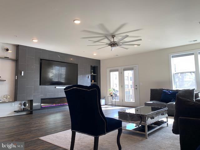 44764 Tiverton Sq in Ashburn, VA - Building Photo - Building Photo