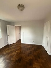 327 Magnolia St in Highland Park, NJ - Foto de edificio - Building Photo