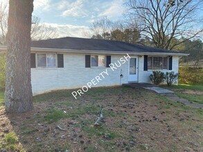 7728 Nautical Way in Chattanooga, TN - Building Photo - Building Photo