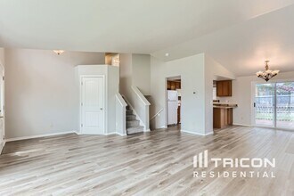 27514 Country Pl NW in Stanwood, WA - Building Photo - Building Photo