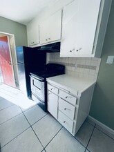 6638 MacArthur Blvd in Oakland, CA - Building Photo - Building Photo