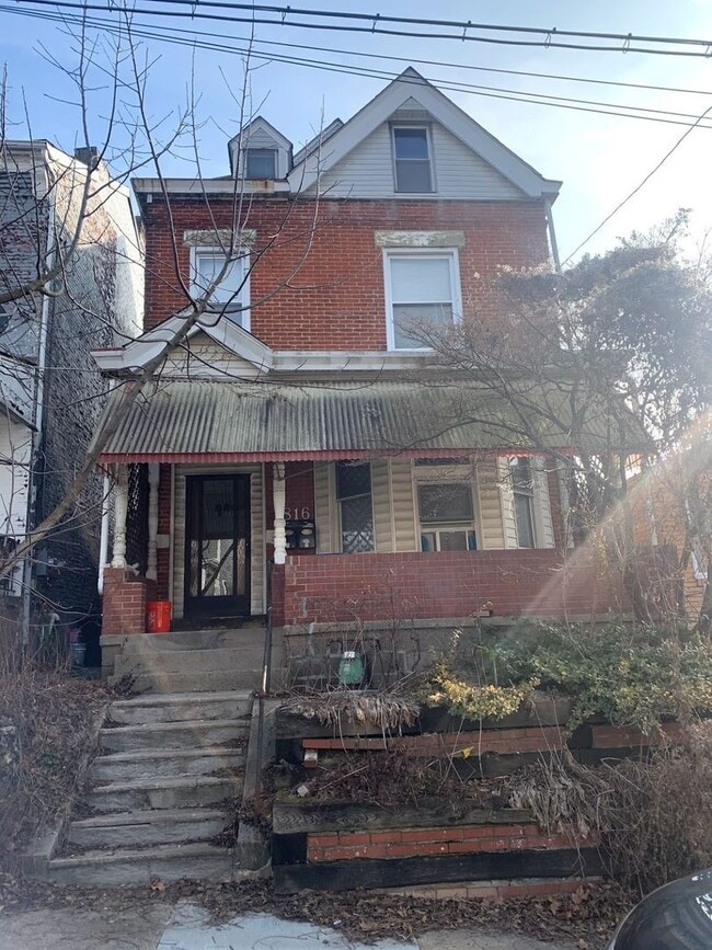 property at 816 N Sheridan Ave