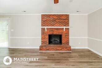 1126 Sequoia Dr in Lewisville, NC - Foto de edificio - Building Photo