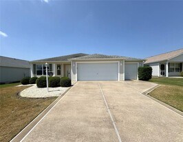 3068 Islawild Way in the Villages, FL - Building Photo