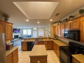 6037 Horse Trap Dr in Fort Worth, TX - Building Photo - Building Photo