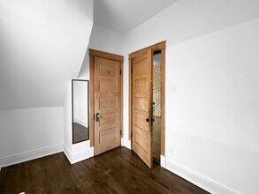 1654 N Karlov Ave in Chicago, IL - Building Photo - Building Photo
