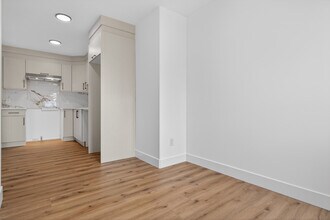 9232-92385 85 St NW in Edmonton, AB - Building Photo - Building Photo