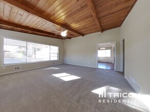 5102 Lakewood Dr in Acworth, GA - Building Photo - Building Photo