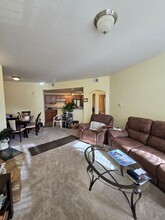 5765 N Genoa Way in Aurora, CO - Building Photo - Building Photo