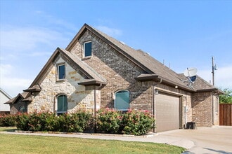 12424 Messer Ct in Fort Worth, TX - Building Photo - Building Photo