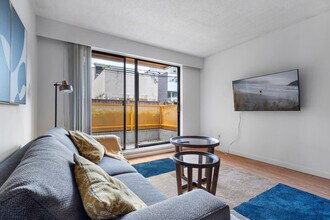 1855 W 2nd Ave in Vancouver, BC - Building Photo - Building Photo