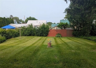 311 Raphael Ave in Syracuse, NY - Foto de edificio - Building Photo