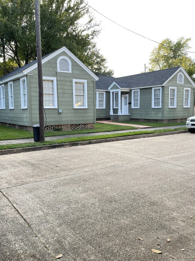 918 Blythe Ave in Alexandria, LA - Foto de edificio - Building Photo