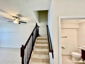 8871 NW 103rd Pl in Doral, FL - Building Photo - Building Photo