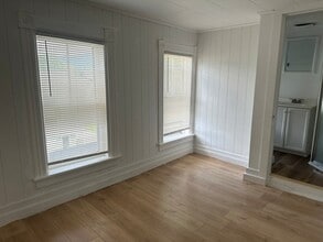 3 Marsh Ln, Unit 2 in Adams, MA - Building Photo - Building Photo