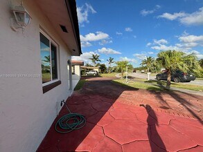 13265 SW 53rd St in Miami, FL - Building Photo - Building Photo