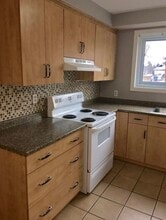 18 Couture Dr in Chatham, ON - Building Photo - Building Photo