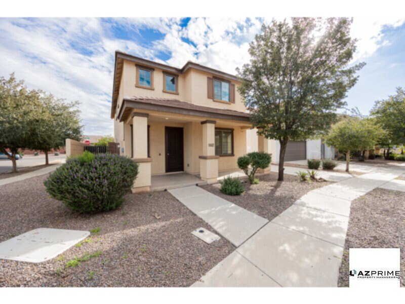 2091 S Ponderosa Dr in Gilbert, AZ - Building Photo