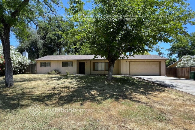 property at 4415 Patterson Dr