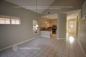 28 Porta Vista Cir in Palm Beach Gardens, FL - Building Photo - Building Photo