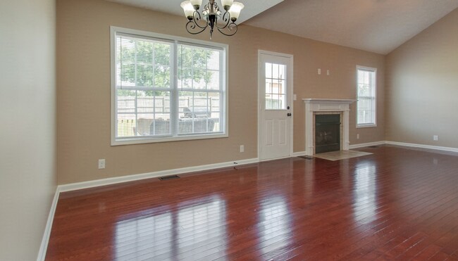 1351 Whitt Ln in Clarksville, TN - Building Photo - Building Photo