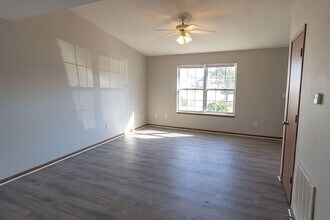 1507 Native Dancer Ct in Columbia, MO - Building Photo - Building Photo