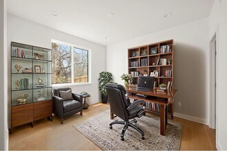 4755 Racetrack Cir in Rocklin, CA - Building Photo - Building Photo