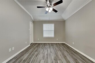 1906 Crescent Oak Dr in Missouri City, TX - Building Photo - Building Photo