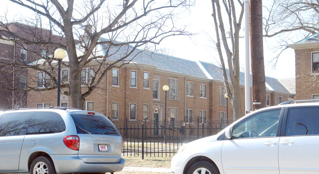 Edgewood in Indianapolis, IN - Building Photo - Building Photo