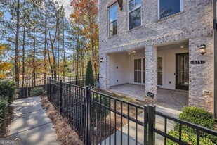 514 Clover Ln in Alpharetta, GA - Building Photo - Building Photo