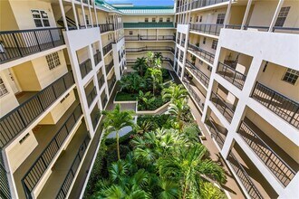 1000 S Harbour Island Blvd in Tampa, FL - Building Photo - Building Photo