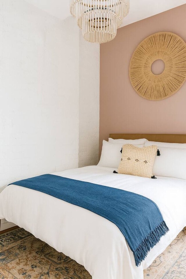 156 W 15th St in New York, NY - Foto de edificio - Building Photo