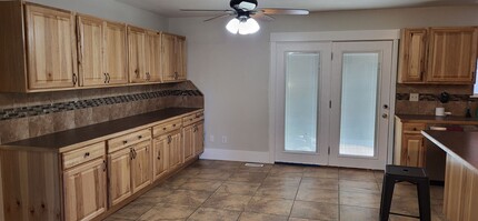 7899 Apache Ln in Eagle Mountain, UT - Foto de edificio - Building Photo