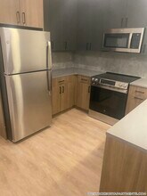 199 Gardner St, Unit 217 in Boston, MA - Building Photo - Building Photo