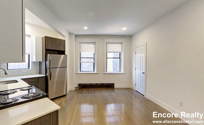 property at 11 Queensberry St