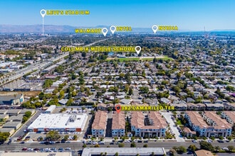382 Camarillo Ter in Sunnyvale, CA - Building Photo - Building Photo