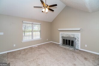4237 Sterling Pointe Dr in Douglasville, GA - Building Photo - Building Photo