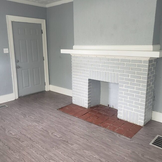 320 Cambridge Ave, Unit 322 Cambridge Ave. in Dayton, OH - Building Photo - Building Photo