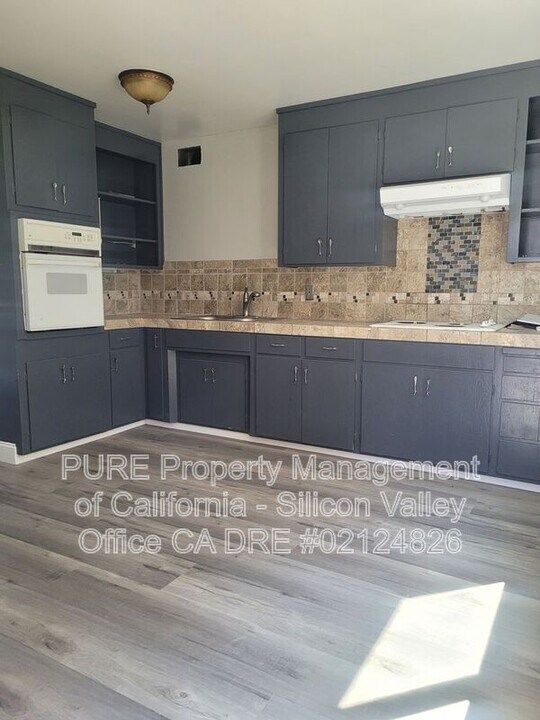 204 Washington St in Santa Clara, CA - Building Photo