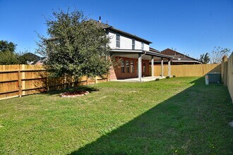 1106 Mossy Branch St in Houston, TX - Foto de edificio - Building Photo