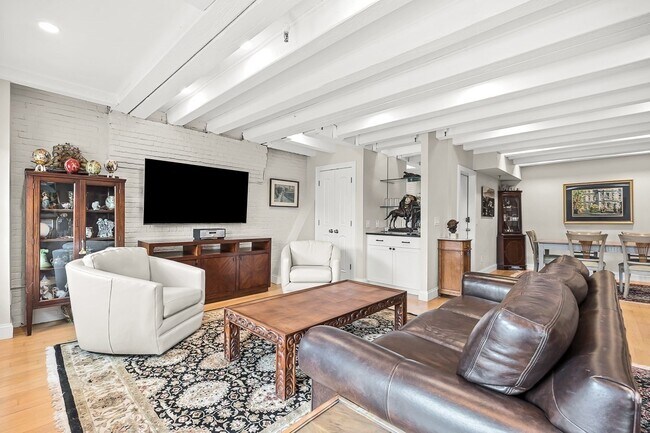 property at 51 Commercial Wharf W
