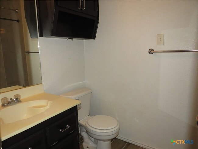 property at 4608 Bowles Dr