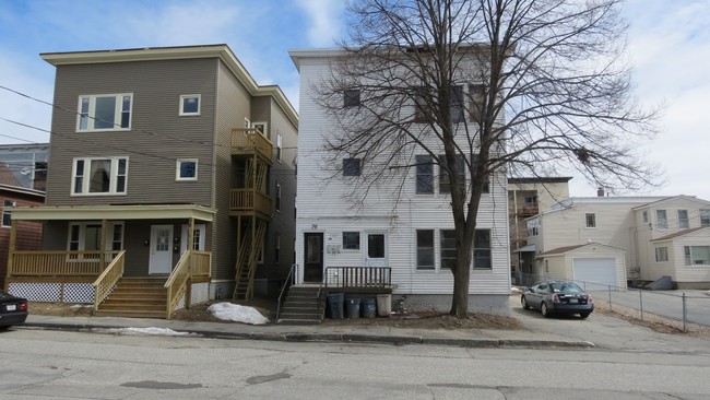 Apartment Buildings & Small Office in Lewiston, ME - Building Photo - Building Photo