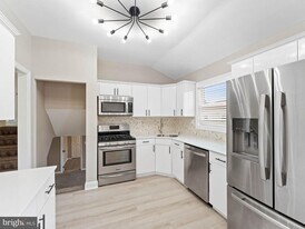 74 Clement Dr in Somerdale, NJ - Building Photo