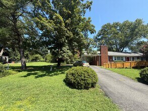 3030 Dulwich Dr in Richmond, VA - Building Photo - Building Photo