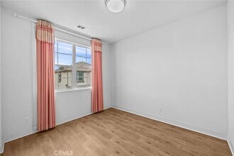 5202 Arlington Dr in Chino Hills, CA - Foto de edificio - Building Photo